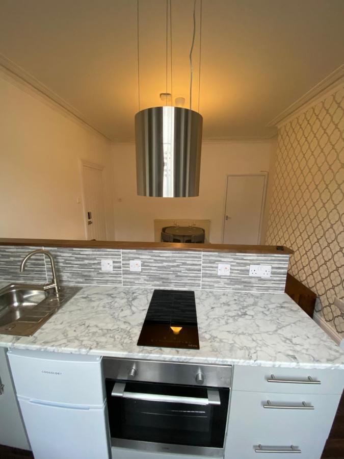 The Walnut Suite Lovely One Bedroom Flat In Stoke. Plymouth Exteriér fotografie